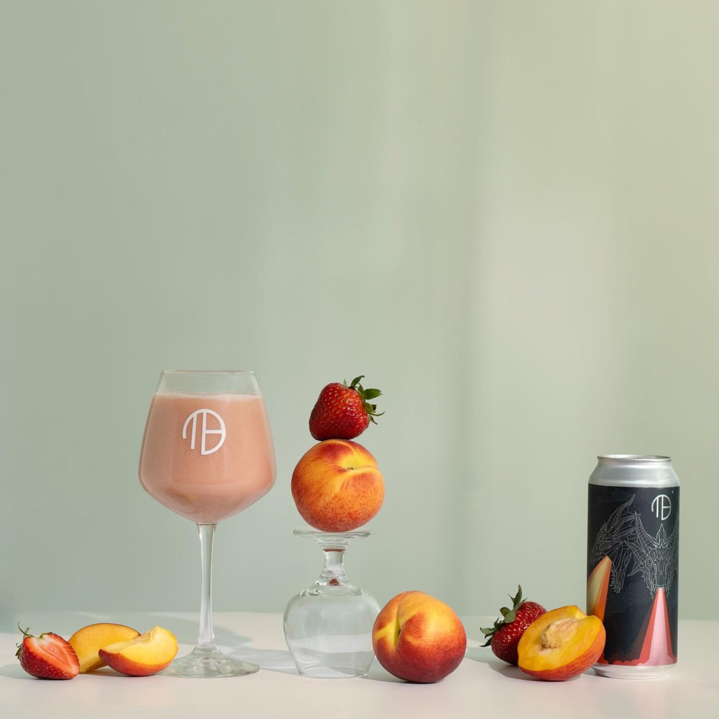 Hydra [Strawberry Peach Cream]